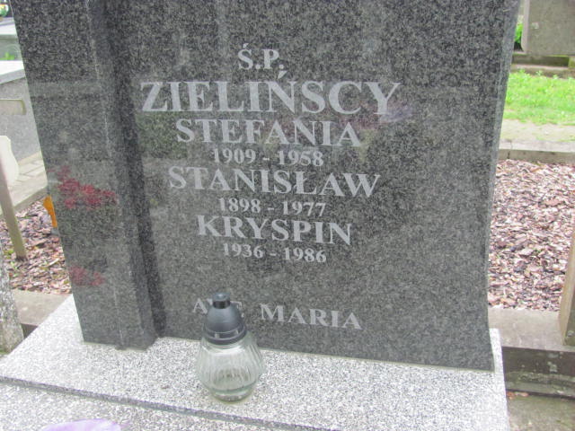 Grób Stanisław Zieliński